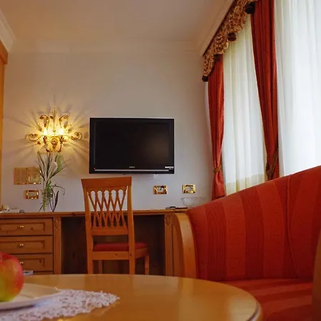Отель Bergland